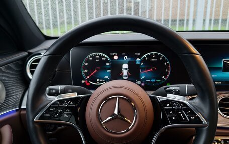 Mercedes-Benz E-Класс, 2021 год, 5 800 000 рублей, 15 фотография