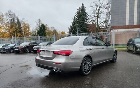 Mercedes-Benz E-Класс, 2021 год, 5 800 000 рублей, 7 фотография