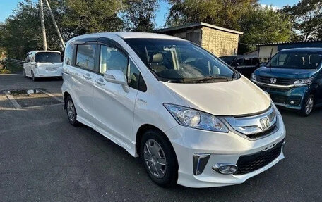 Honda Freed I, 2015 год, 855 000 рублей, 3 фотография