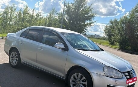 Volkswagen Jetta VI, 2008 год, 470 000 рублей, 2 фотография