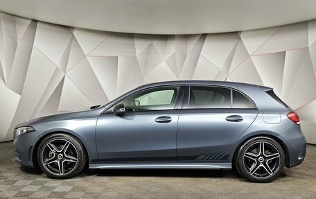 Mercedes-Benz A-Класс, 2020 год, 2 395 000 рублей, 5 фотография