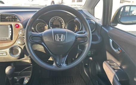 Honda Fit Shuttle I рестайлинг, 2015 год, 970 000 рублей, 14 фотография
