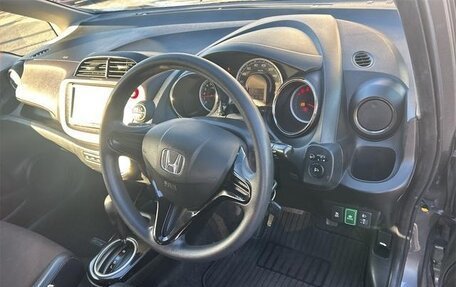 Honda Fit Shuttle I рестайлинг, 2015 год, 970 000 рублей, 13 фотография