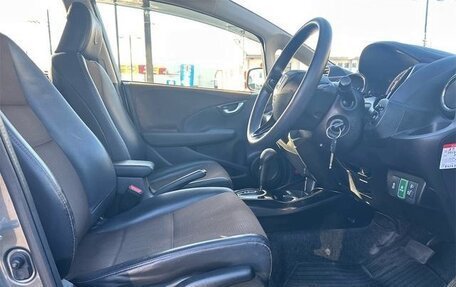 Honda Fit Shuttle I рестайлинг, 2015 год, 970 000 рублей, 10 фотография