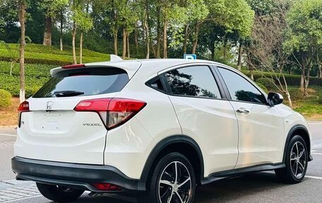 Honda Vezel, 2022 год, 1 610 000 рублей, 5 фотография