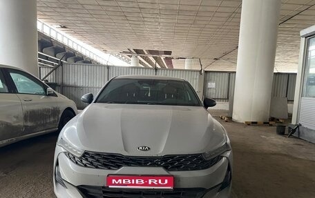 KIA K5, 2020 год, 2 000 000 рублей, 1 фотография