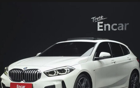 BMW 1 серия, 2023 год, 1 757 000 рублей, 1 фотография