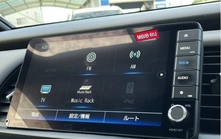 Honda Fit, 2023 год, 1 330 000 рублей, 16 фотография