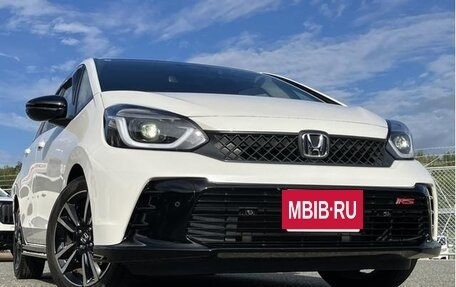 Honda Fit, 2023 год, 1 330 000 рублей, 19 фотография
