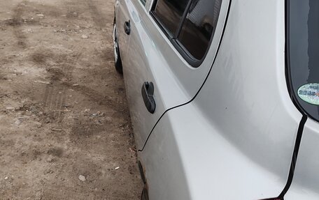 Nissan March III, 2003 год, 300 000 рублей, 7 фотография