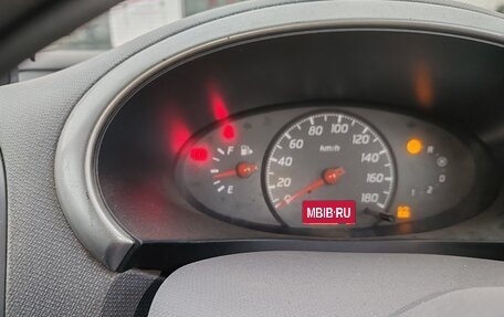 Nissan March III, 2003 год, 300 000 рублей, 11 фотография