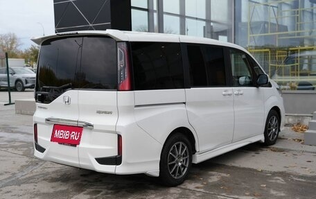 Honda Stepwgn IV, 2019 год, 2 310 000 рублей, 5 фотография