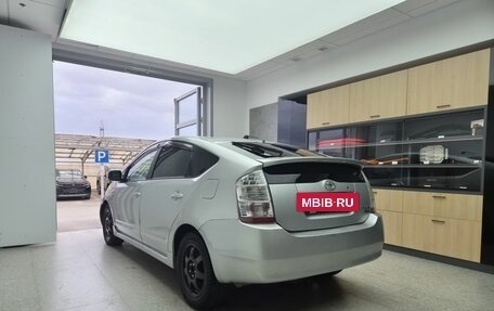 Toyota Prius, 2007 год, 550 000 рублей, 6 фотография
