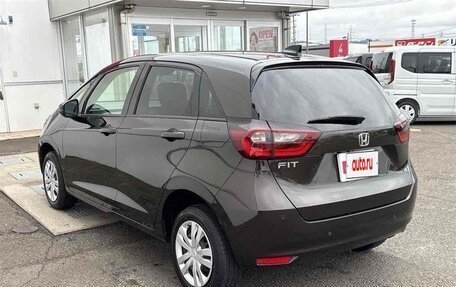 Honda Fit, 2022 год, 1 100 000 рублей, 7 фотография