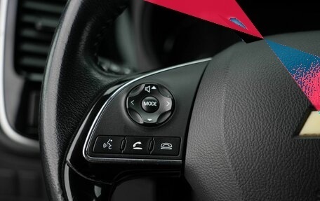 Mitsubishi Outlander III рестайлинг 3, 2018 год, 2 070 000 рублей, 17 фотография
