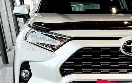 Toyota RAV4, 2019 год, 3 690 000 рублей, 7 фотография