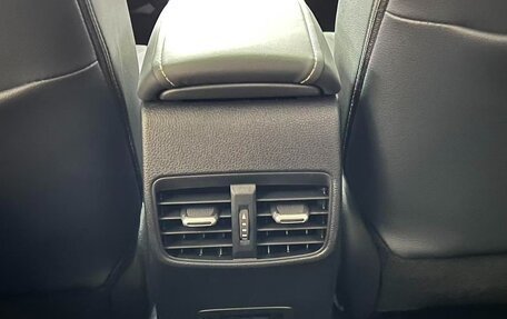 Toyota Corolla, 2022 год, 1 210 000 рублей, 18 фотография