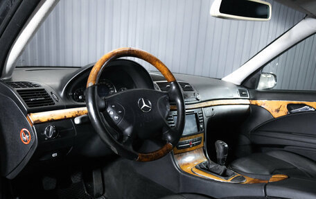 Mercedes-Benz E-Класс, 2002 год, 499 000 рублей, 13 фотография