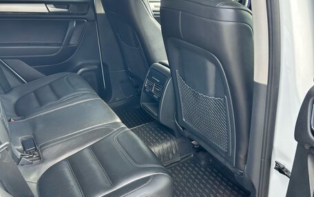 Volkswagen Touareg III, 2012 год, 2 499 000 рублей, 23 фотография