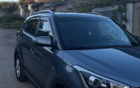 Hyundai Creta I рестайлинг, 2018 год, 1 900 000 рублей, 3 фотография