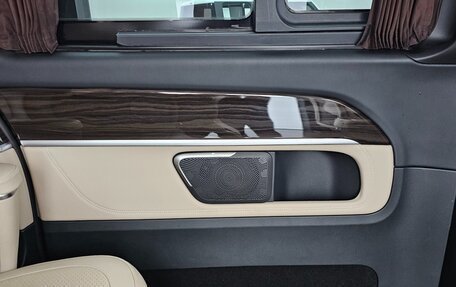 Mercedes-Benz V-Класс, 2023 год, 8 210 017 рублей, 15 фотография