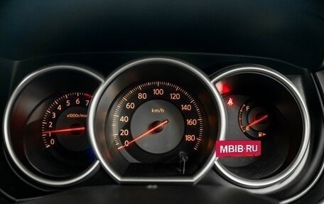 Nissan Tiida, 2006 год, 540 000 рублей, 11 фотография
