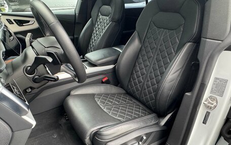 Audi Q8 I, 2020 год, 7 990 000 рублей, 26 фотография
