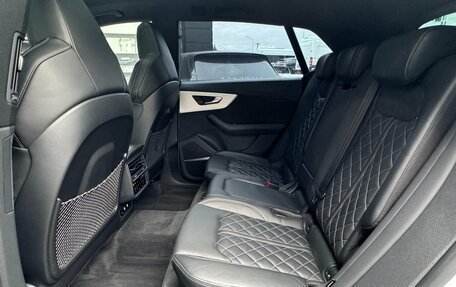 Audi Q8 I, 2020 год, 7 990 000 рублей, 28 фотография