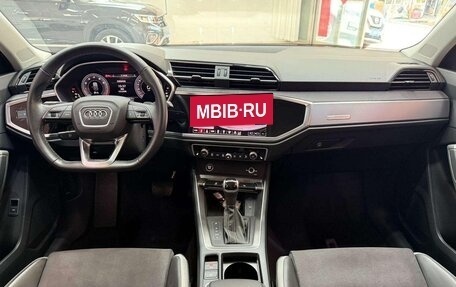 Audi Q3, 2023 год, 2 060 000 рублей, 14 фотография