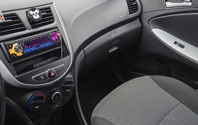 Hyundai Solaris II рестайлинг, 2013 год, 730 000 рублей, 1 фотография