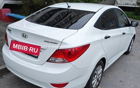 Hyundai Solaris II рестайлинг, 2013 год, 730 000 рублей, 5 фотография
