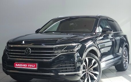 Volkswagen Touareg III, 2021 год, 5 975 000 рублей, 1 фотография