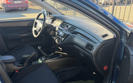 Mitsubishi Lancer IX, 2005 год, 274 000 рублей, 10 фотография