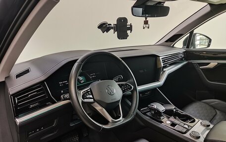 Volkswagen Touareg III, 2021 год, 5 975 000 рублей, 14 фотография
