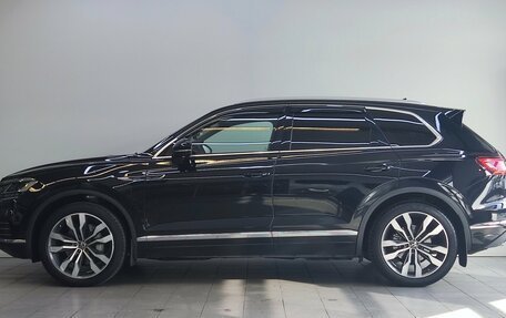 Volkswagen Touareg III, 2021 год, 5 975 000 рублей, 8 фотография