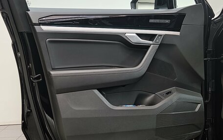 Volkswagen Touareg III, 2021 год, 5 975 000 рублей, 36 фотография