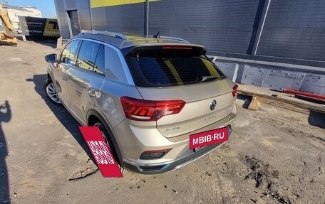 Volkswagen T-Roc I, 2021 год, 2 220 000 рублей, 8 фотография