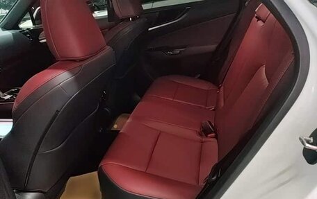 Lexus NX, 2026 год, 5 600 000 рублей, 15 фотография