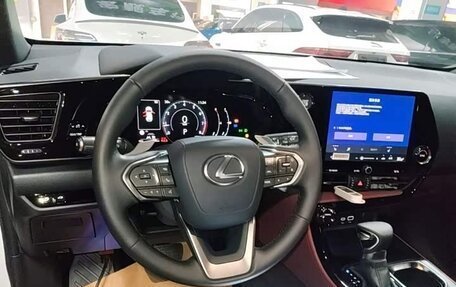 Lexus NX, 2026 год, 5 600 000 рублей, 16 фотография
