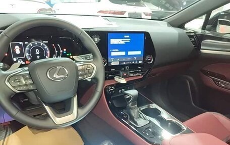 Lexus NX, 2026 год, 5 600 000 рублей, 18 фотография