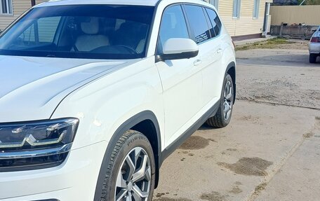 Volkswagen Teramont I, 2019 год, 3 500 000 рублей, 3 фотография