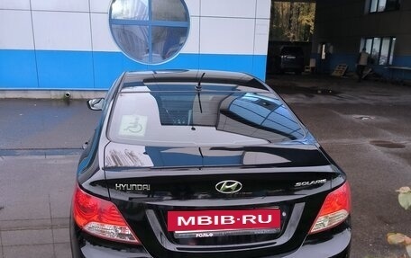 Hyundai Solaris II рестайлинг, 2013 год, 600 000 рублей, 4 фотография