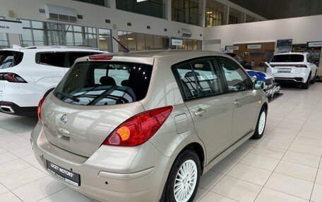 Nissan Tiida, 2010 год, 795 000 рублей, 6 фотография