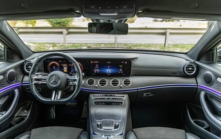 Mercedes-Benz E-Класс, 2021 год, 4 848 000 рублей, 14 фотография
