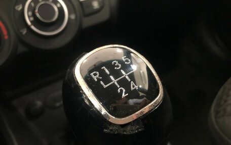 KIA Rio III рестайлинг, 2014 год, 690 000 рублей, 25 фотография