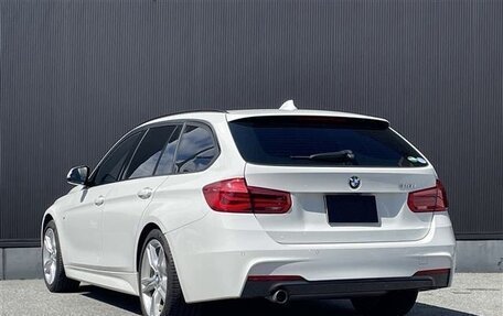 BMW 3 серия, 2019 год, 1 320 000 рублей, 5 фотография
