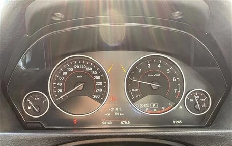 BMW 3 серия, 2019 год, 1 320 000 рублей, 16 фотография