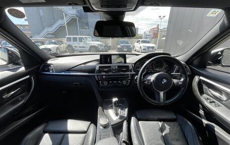 BMW 3 серия, 2019 год, 1 320 000 рублей, 10 фотография