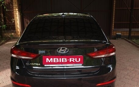 Hyundai Elantra VI рестайлинг, 2018 год, 1 440 000 рублей, 4 фотография