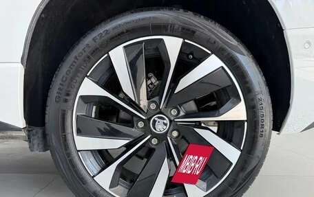 Skoda Karoq I, 2023 год, 1 550 000 рублей, 8 фотография